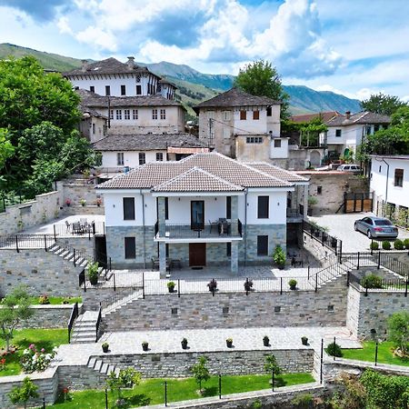 Castlefront Villa Gjirokastër Dış mekan fotoğraf