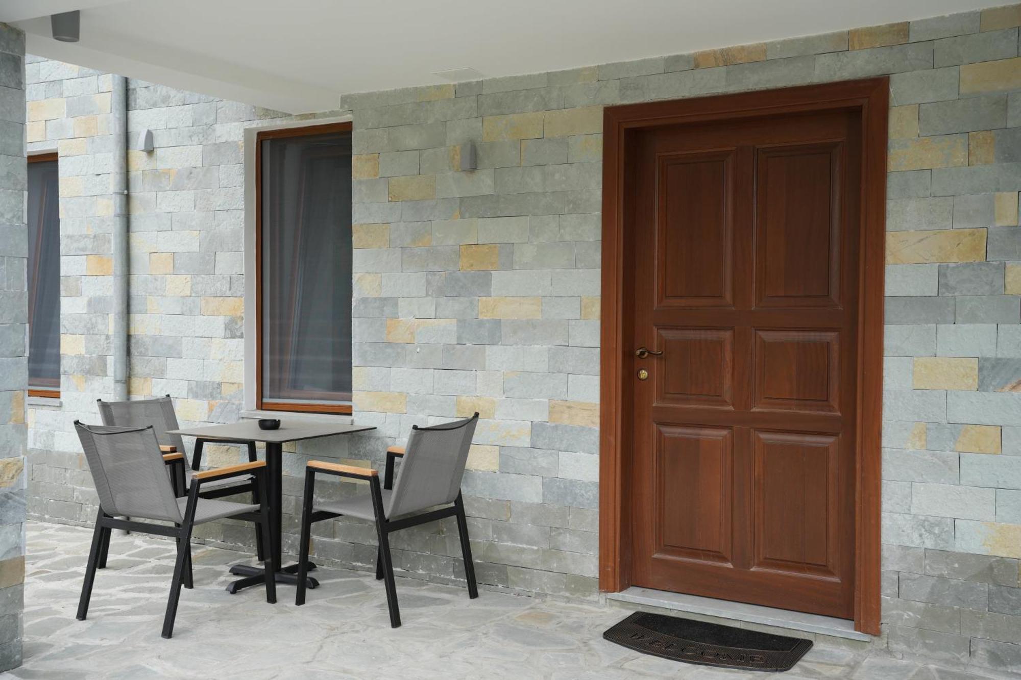 Castlefront Villa Gjirokastër Dış mekan fotoğraf